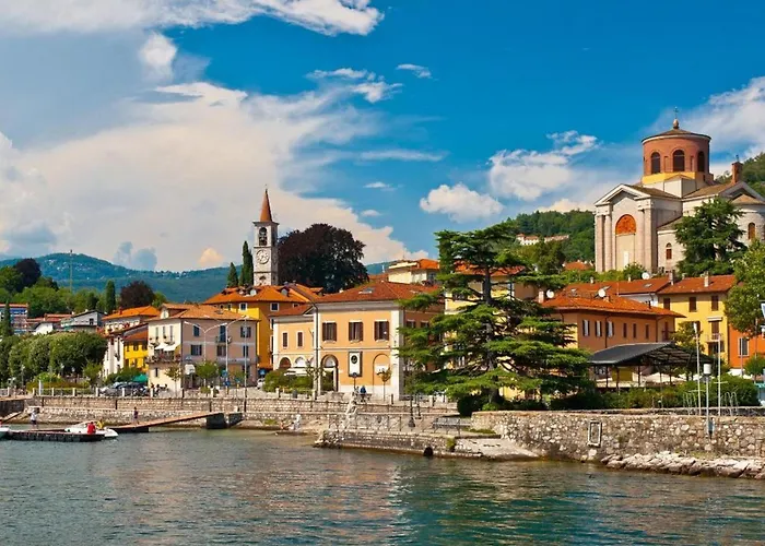 By Maggiore With Mountain Views Pino Lago Maggiore