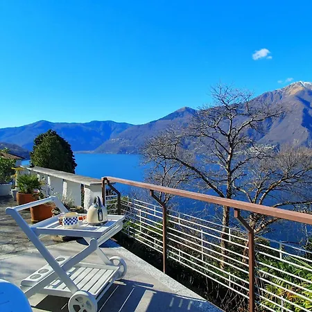 Amazing With Private Terrace Pino Lago Maggiore