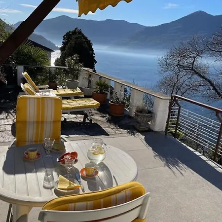 Apartment Amazing With Private Terrace Pino Lago Maggiore